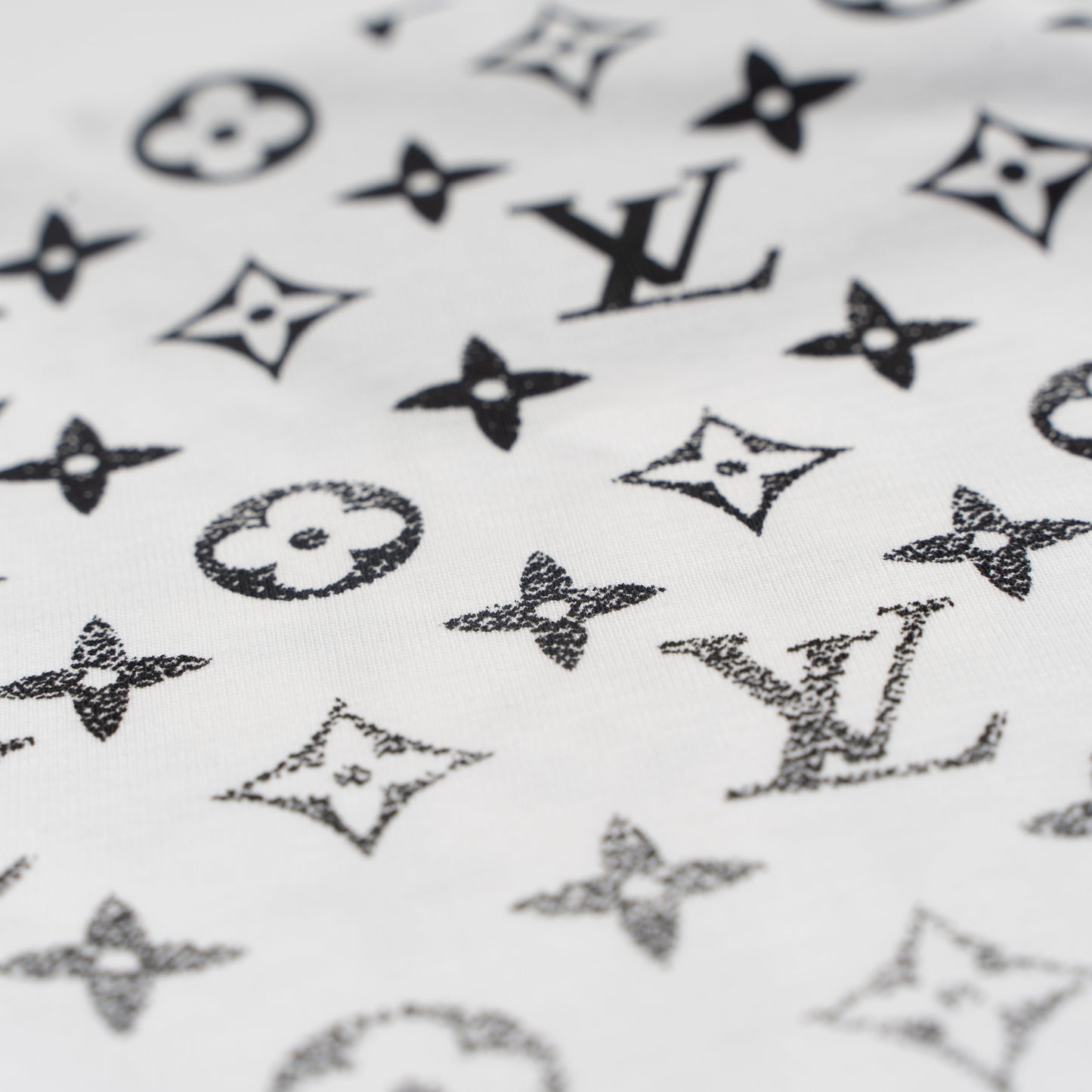 Printed T-Shirt: High-End Fashion Statement-1035