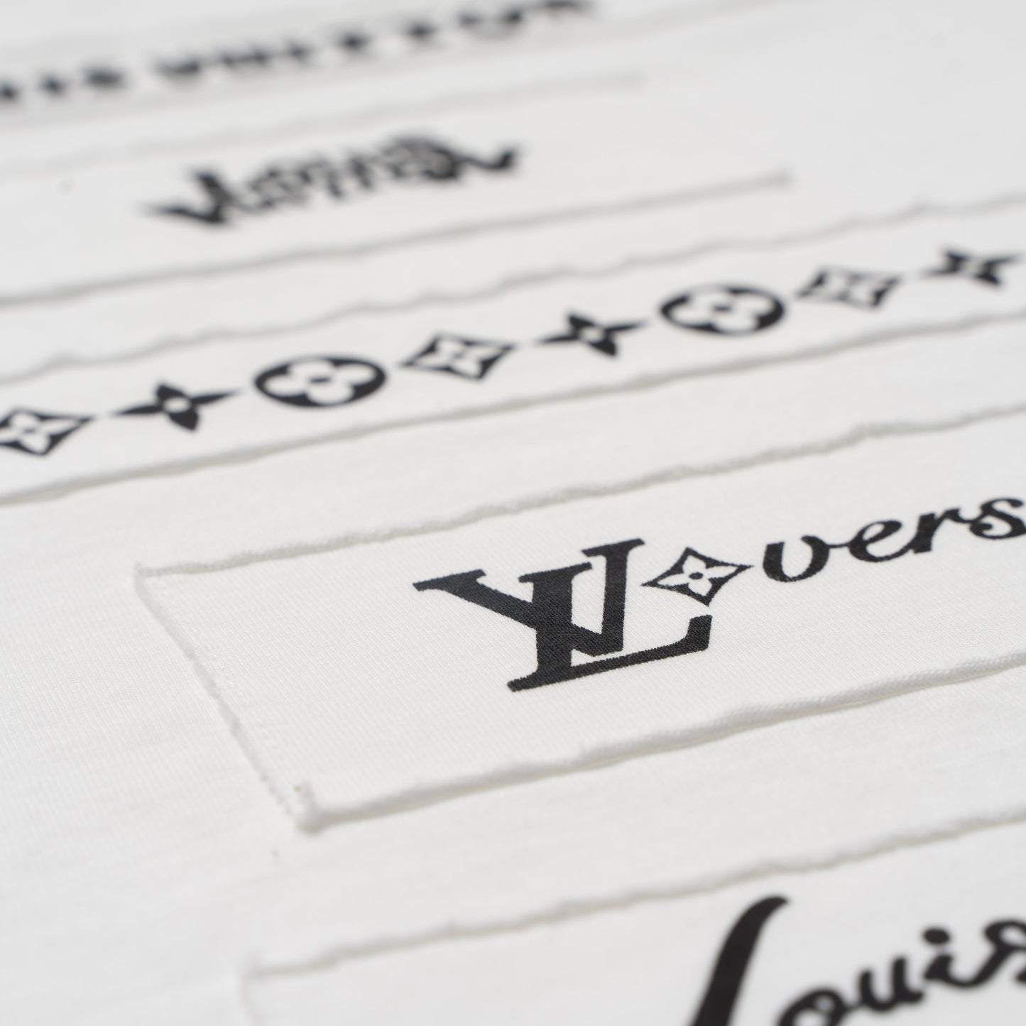 Printed T-Shirt: High-End Fashion Statement-1037