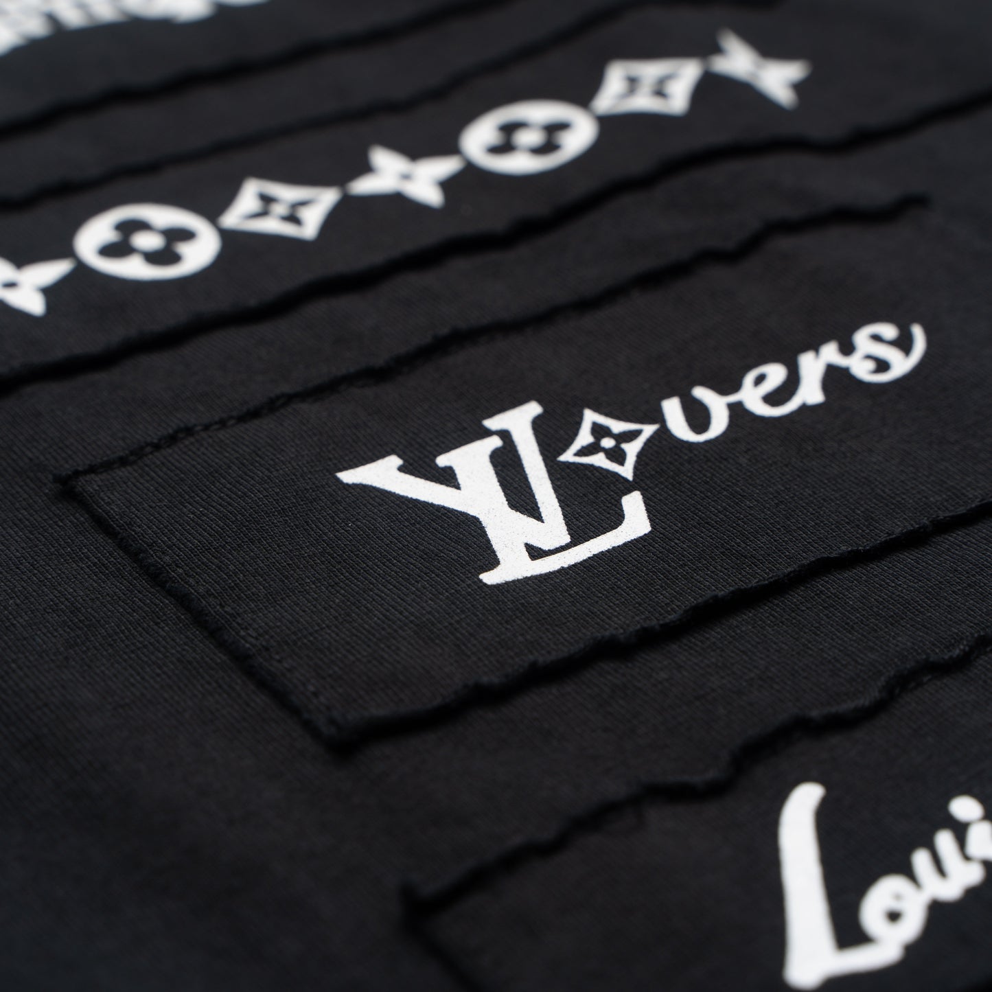 Printed T-Shirt: High-End Fashion Statement-1039