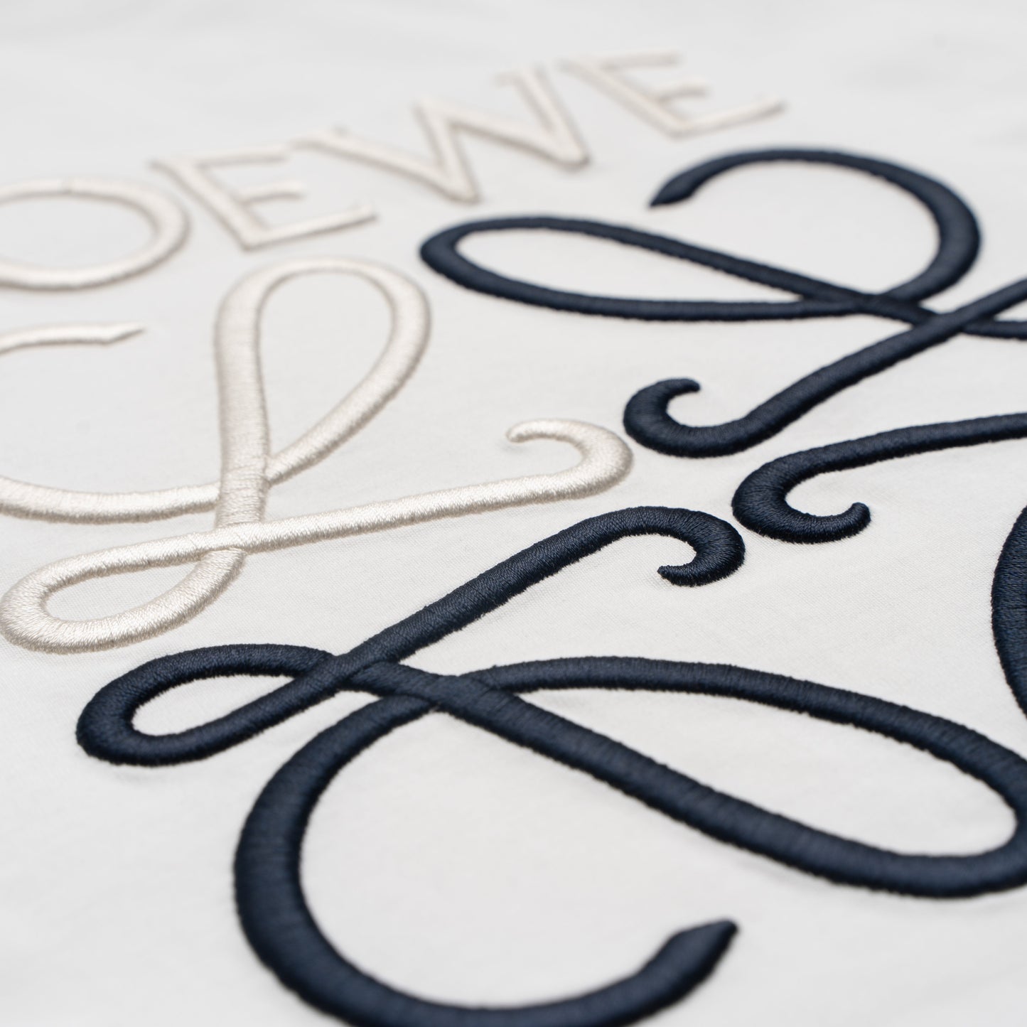 Printed T-Shirt: High-End Fashion Statement-1051