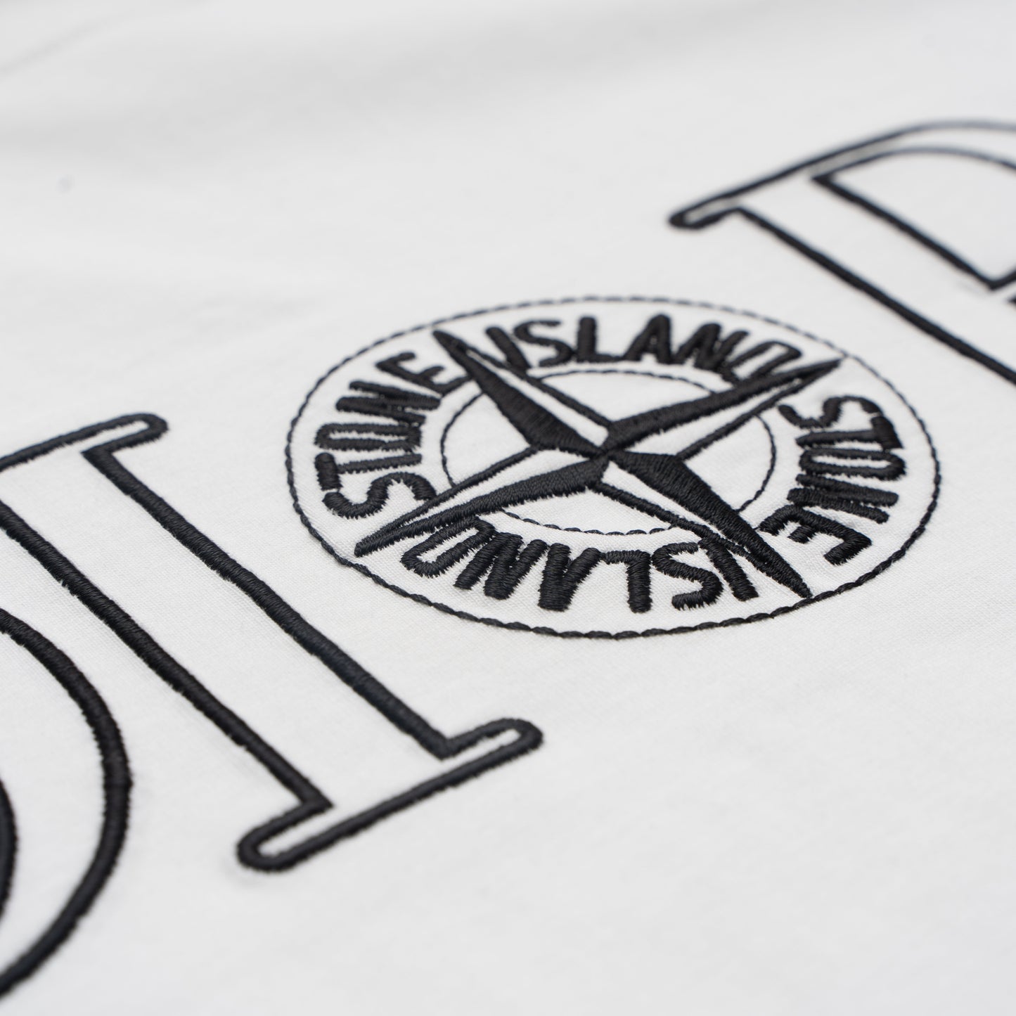 Printed T-Shirt: High-End Fashion Statement-1071