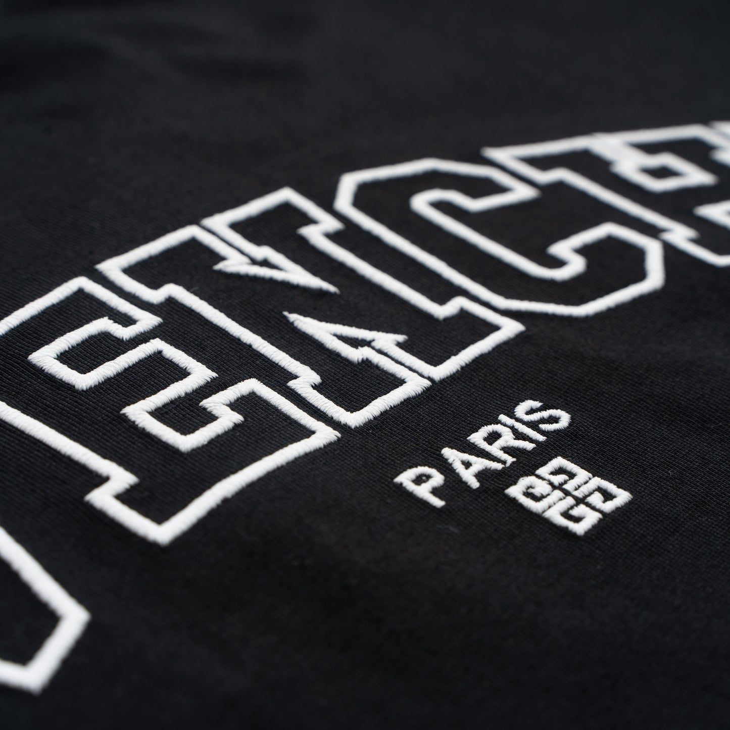 Printed T-Shirt: High-End Fashion Statement-1081