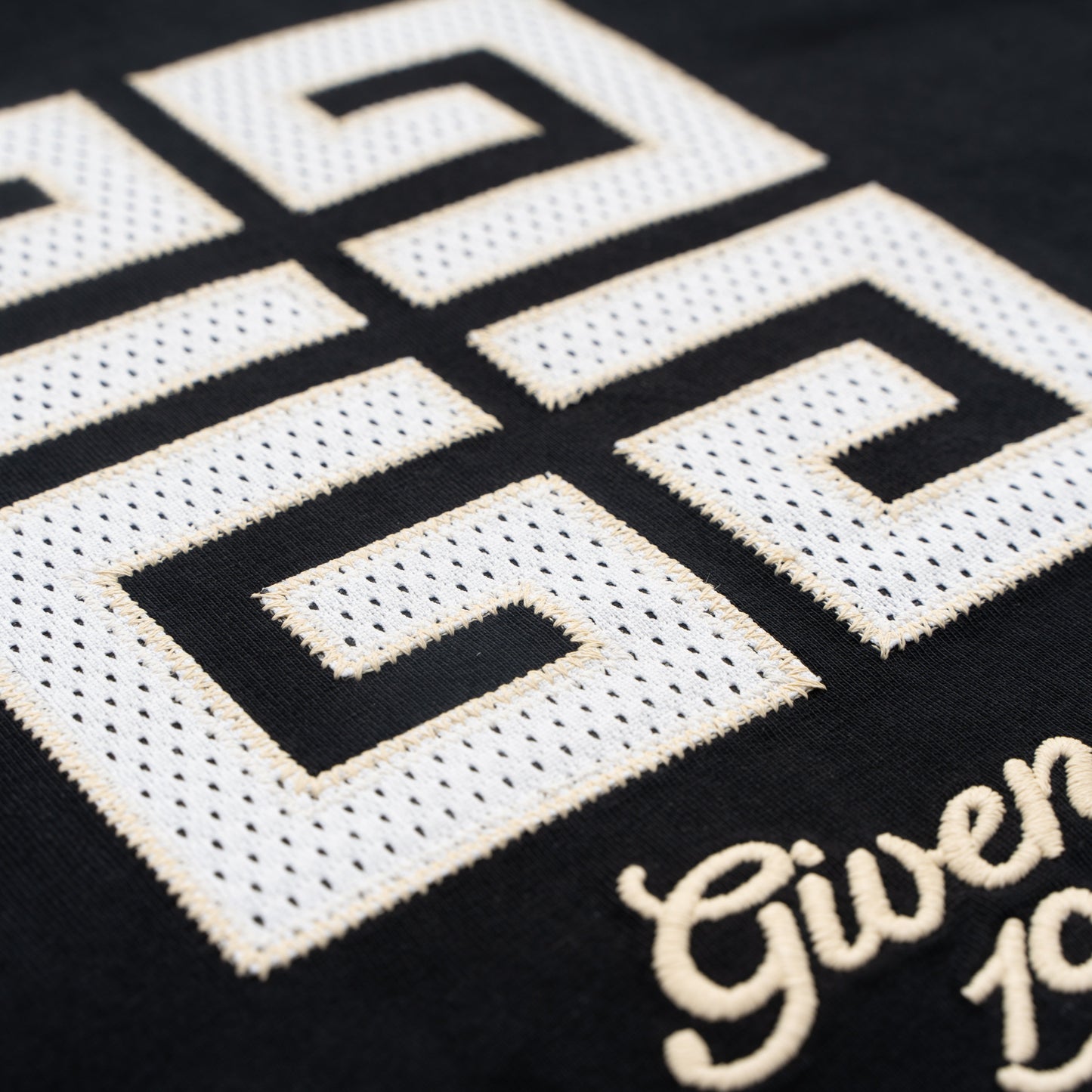 Printed T-Shirt: High-End Fashion Statement-1082