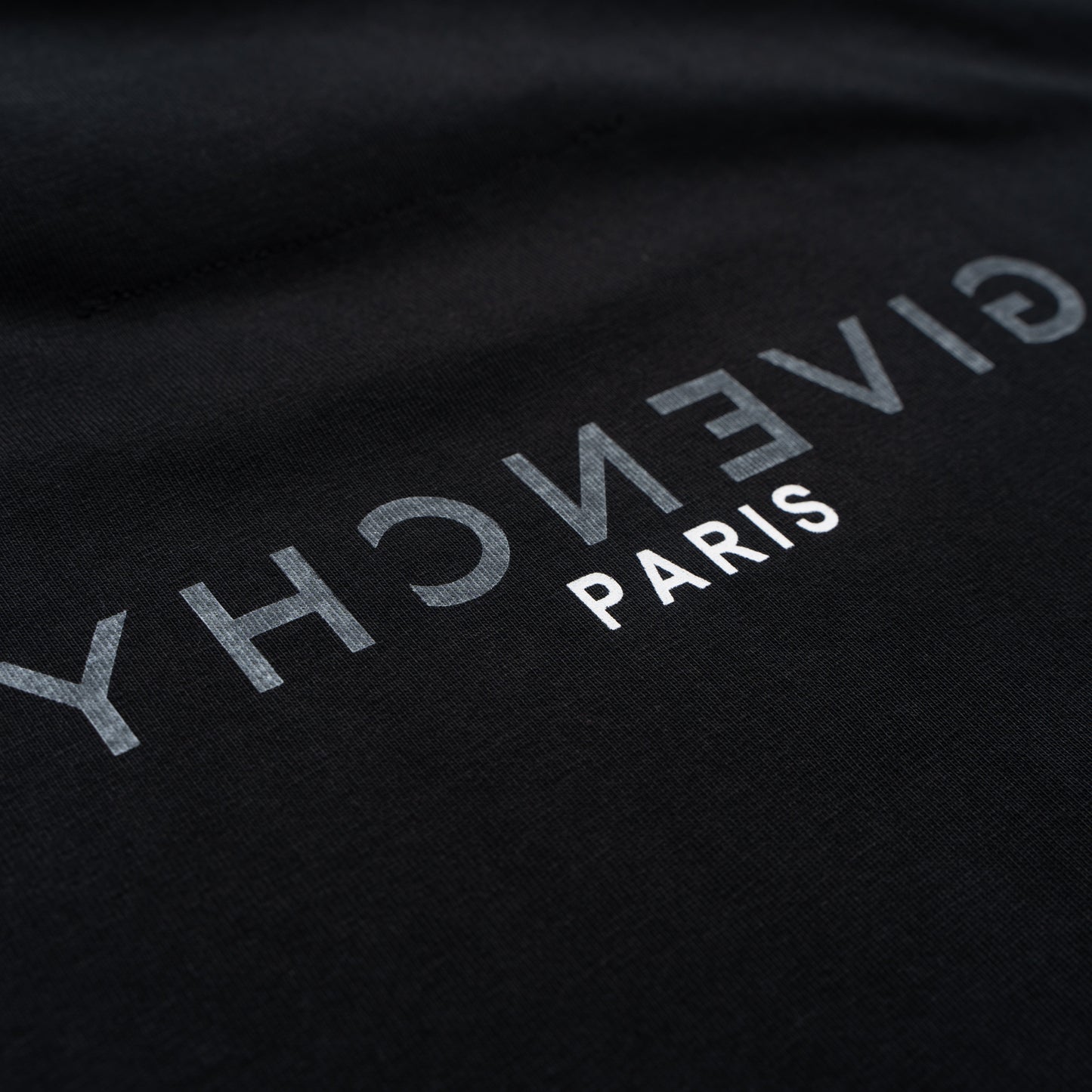 Printed T-Shirt: High-End Fashion Statement-1087