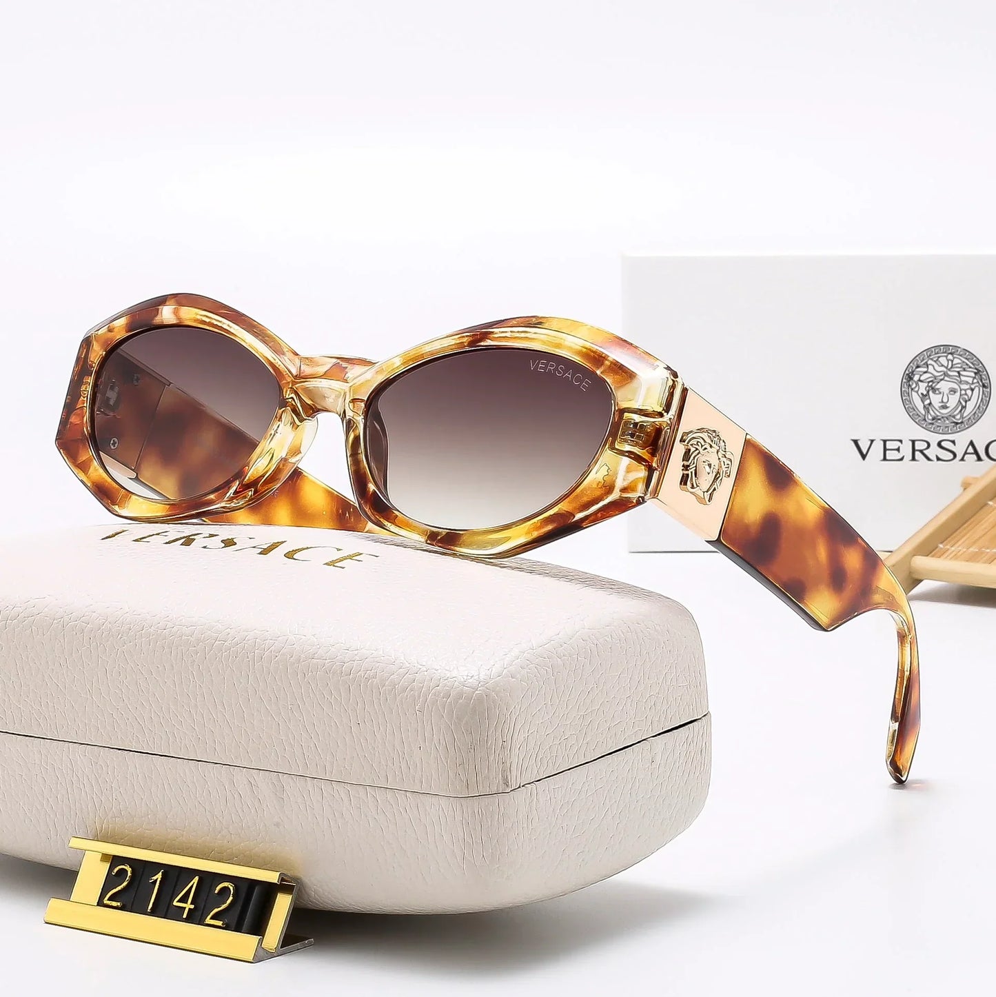 Oval frame sunglasses 2142