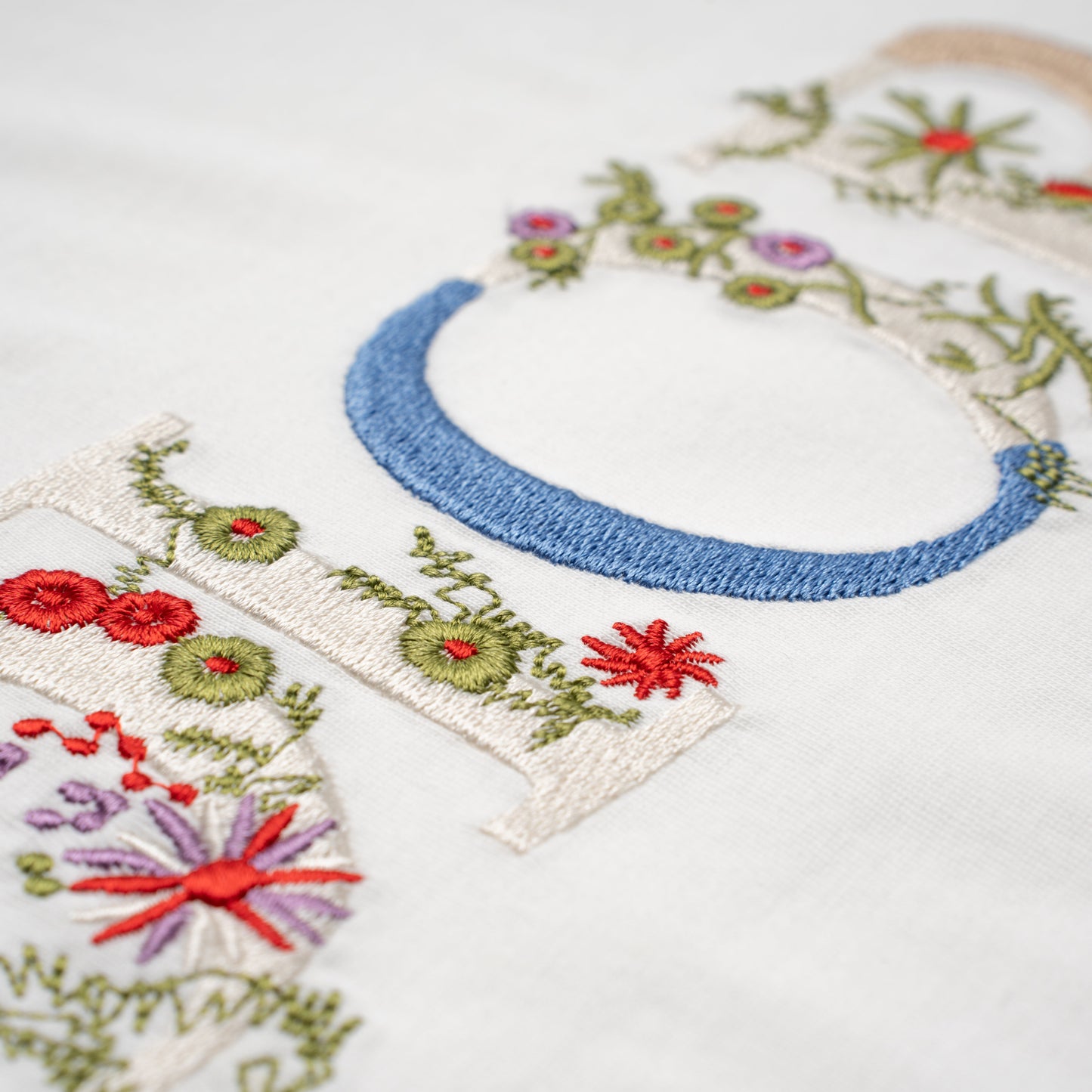 Printed T-Shirt: High-End Fashion Statement-1121