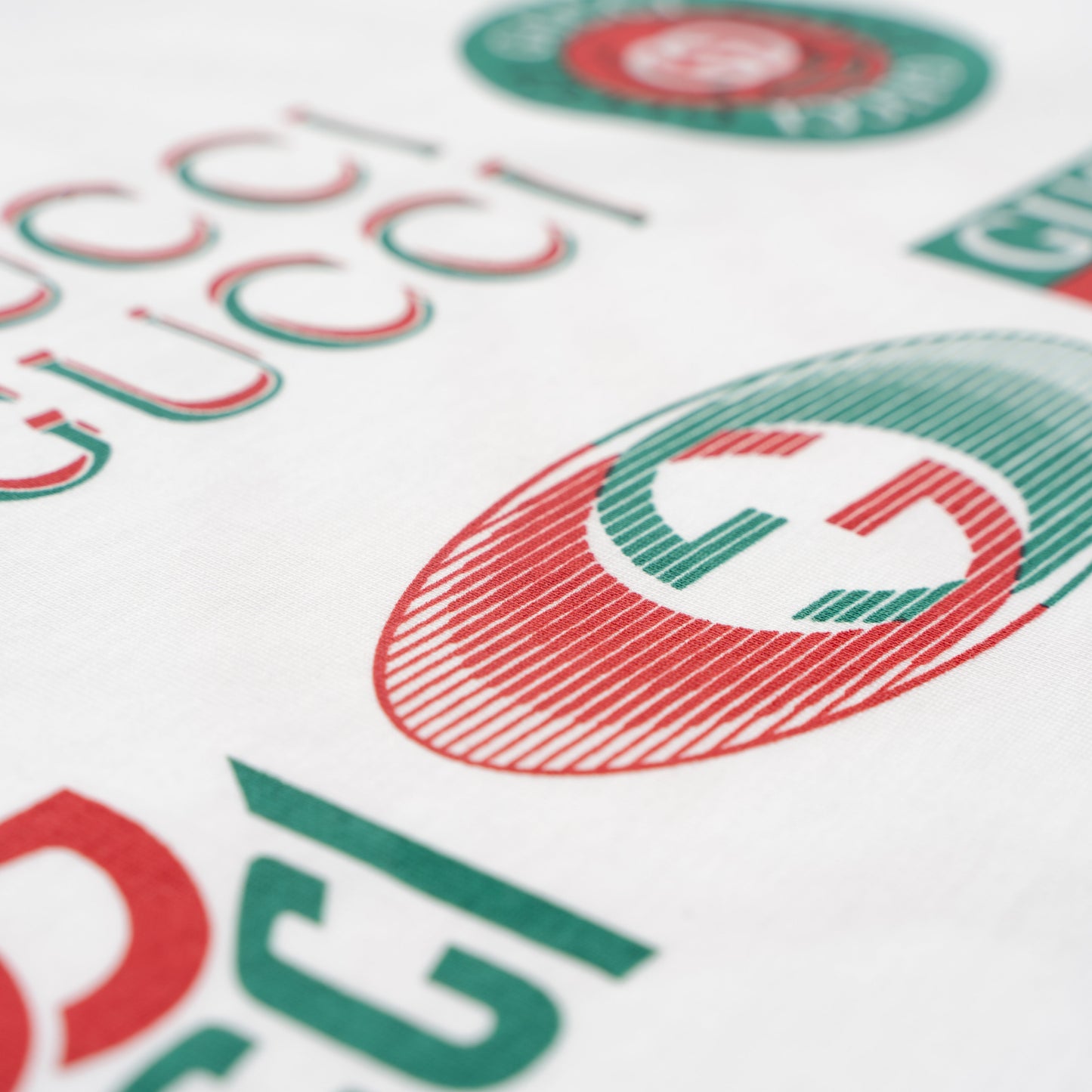 Printed T-Shirt: High-End Fashion Statement-1016