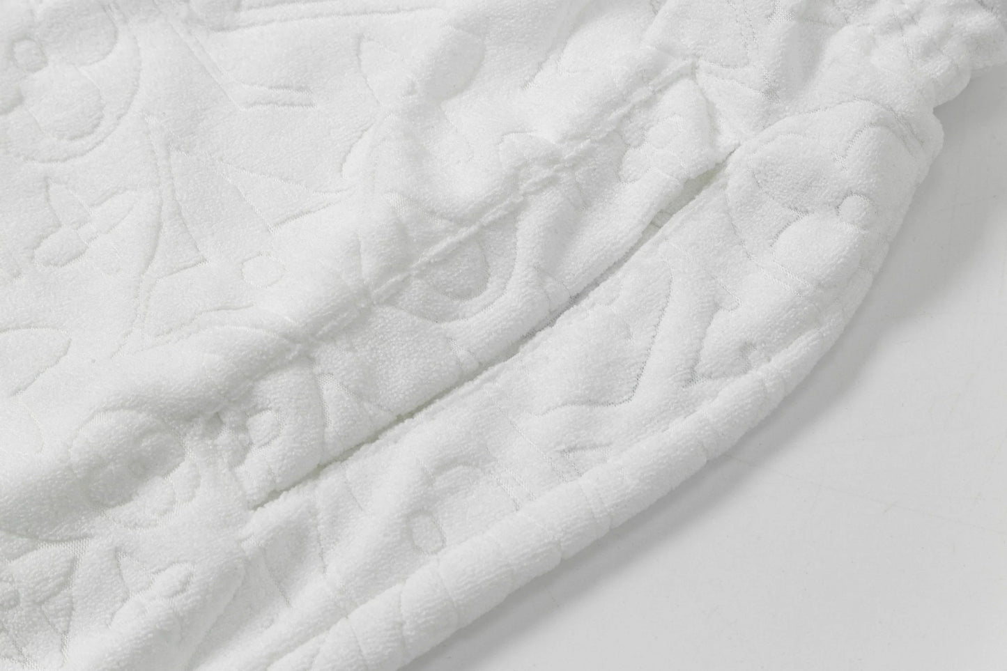 250313 New high quality dark jacquard full print shorts