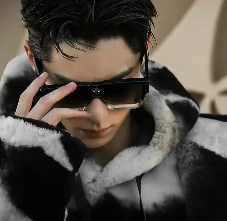 Hot Gradient Black Square Sunglasses