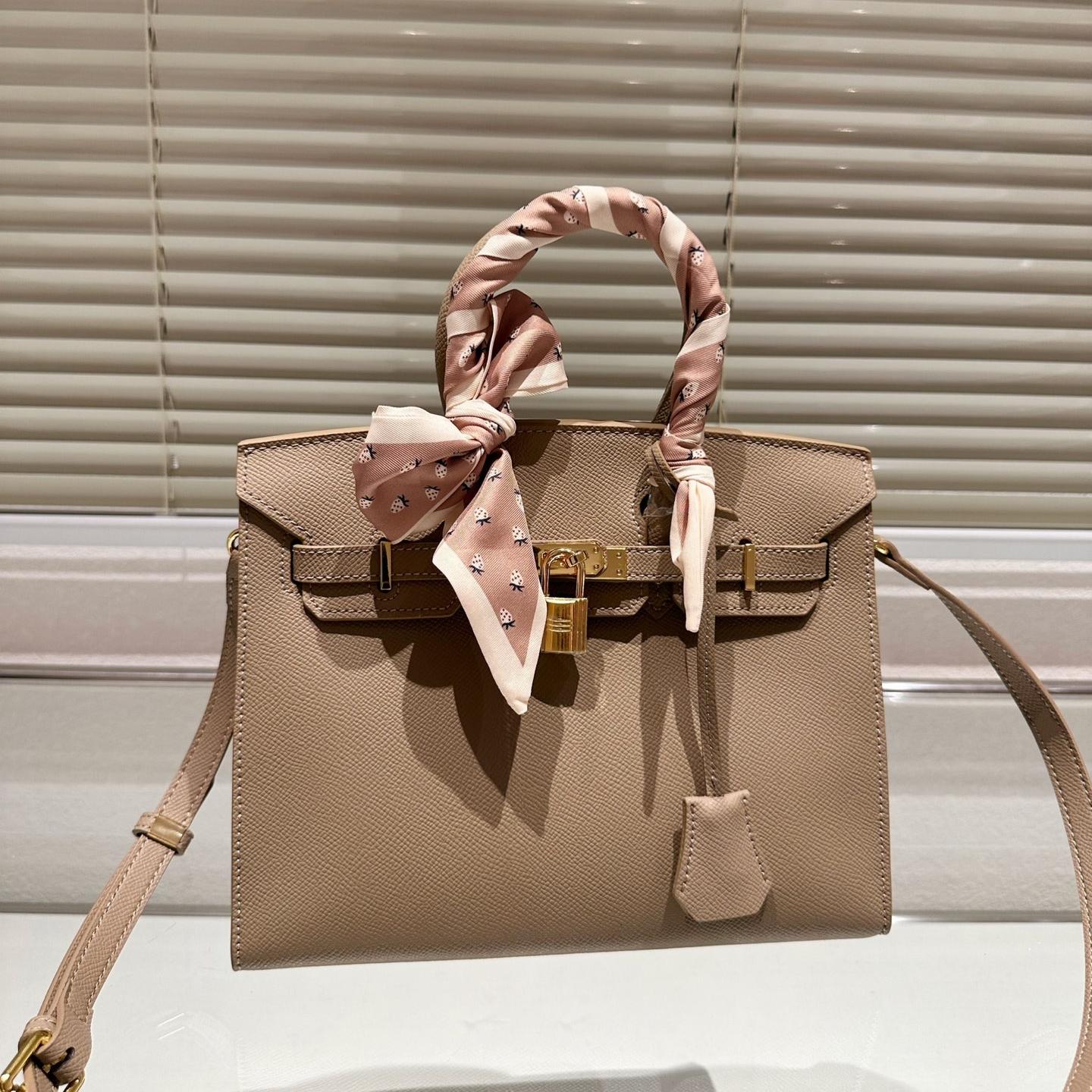 New Collection Bags For Woman