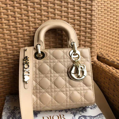 New Collection Bags For Woman