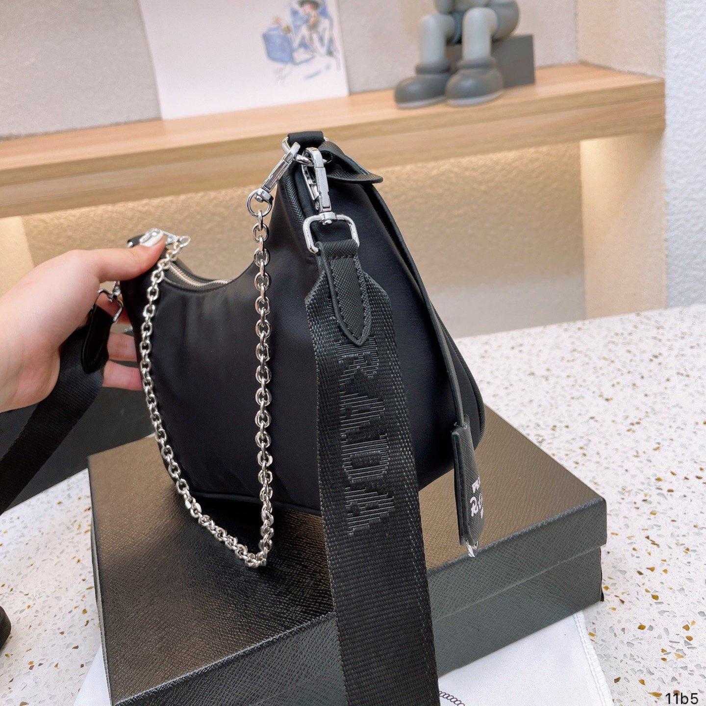 New Collection Bags For Woman