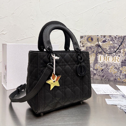 New Collection Bags For Woman