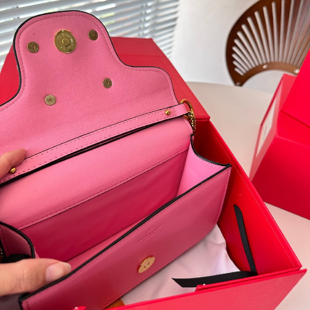 New Collection Bags For Woman