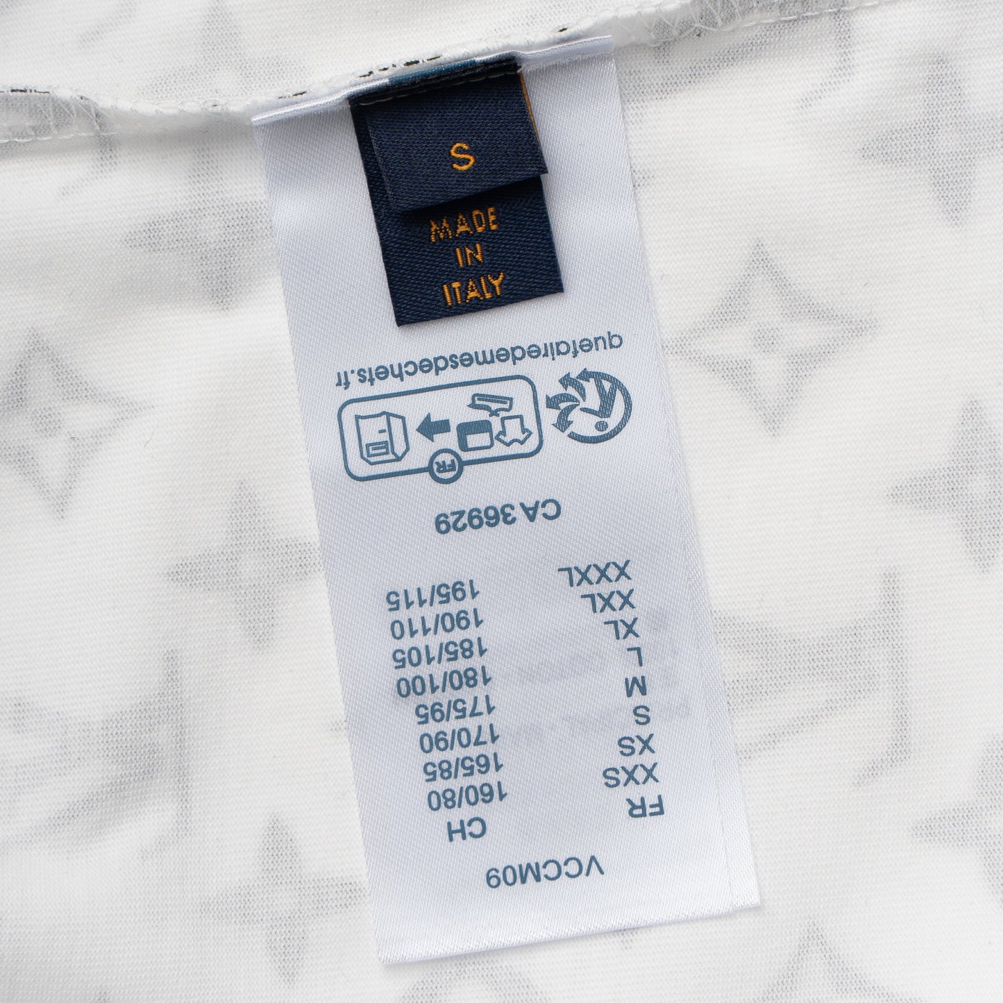 Printed T-Shirt: High-End Fashion Statement-1036