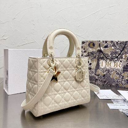 New Collection Bags For Woman