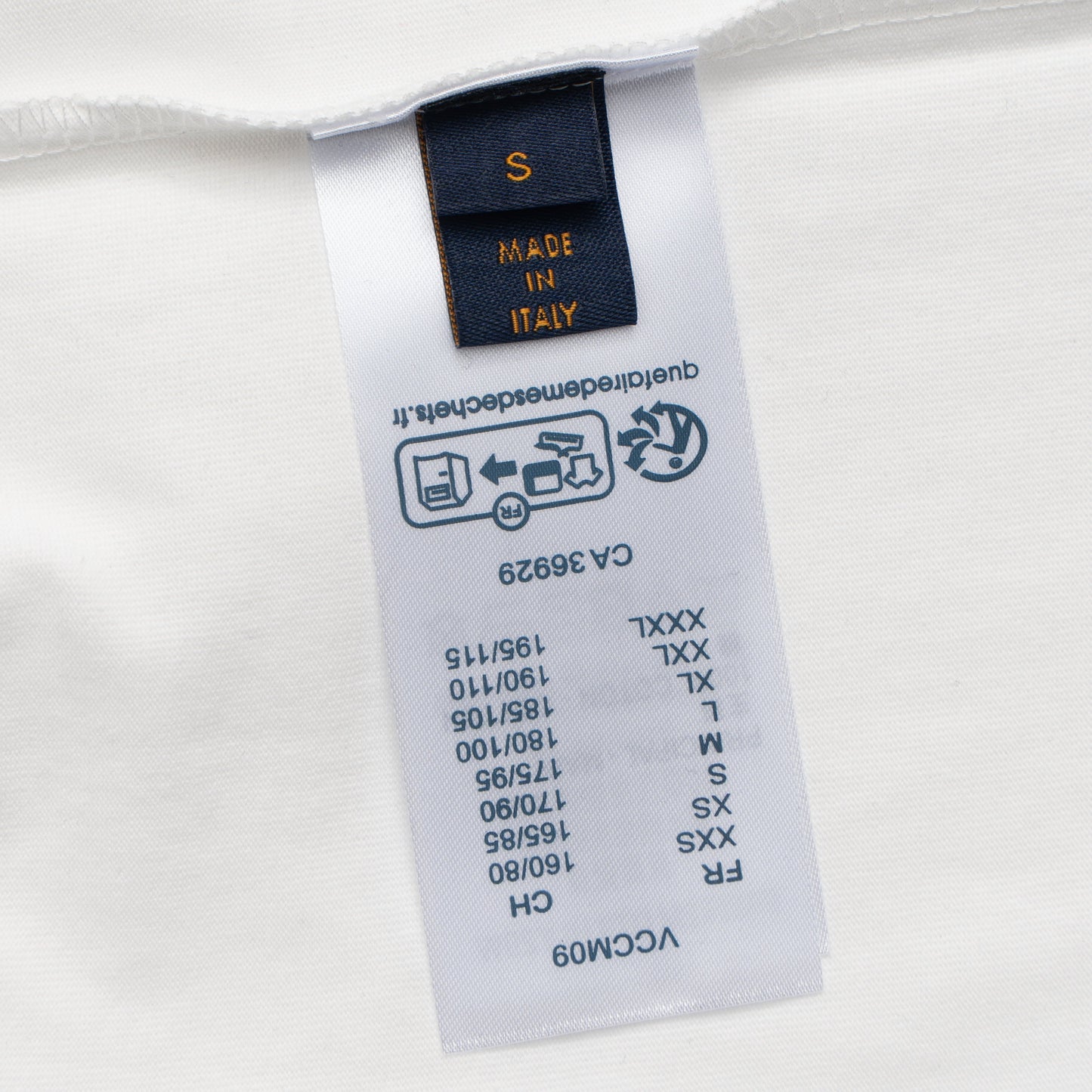 Printed T-Shirt: High-End Fashion Statement-1038