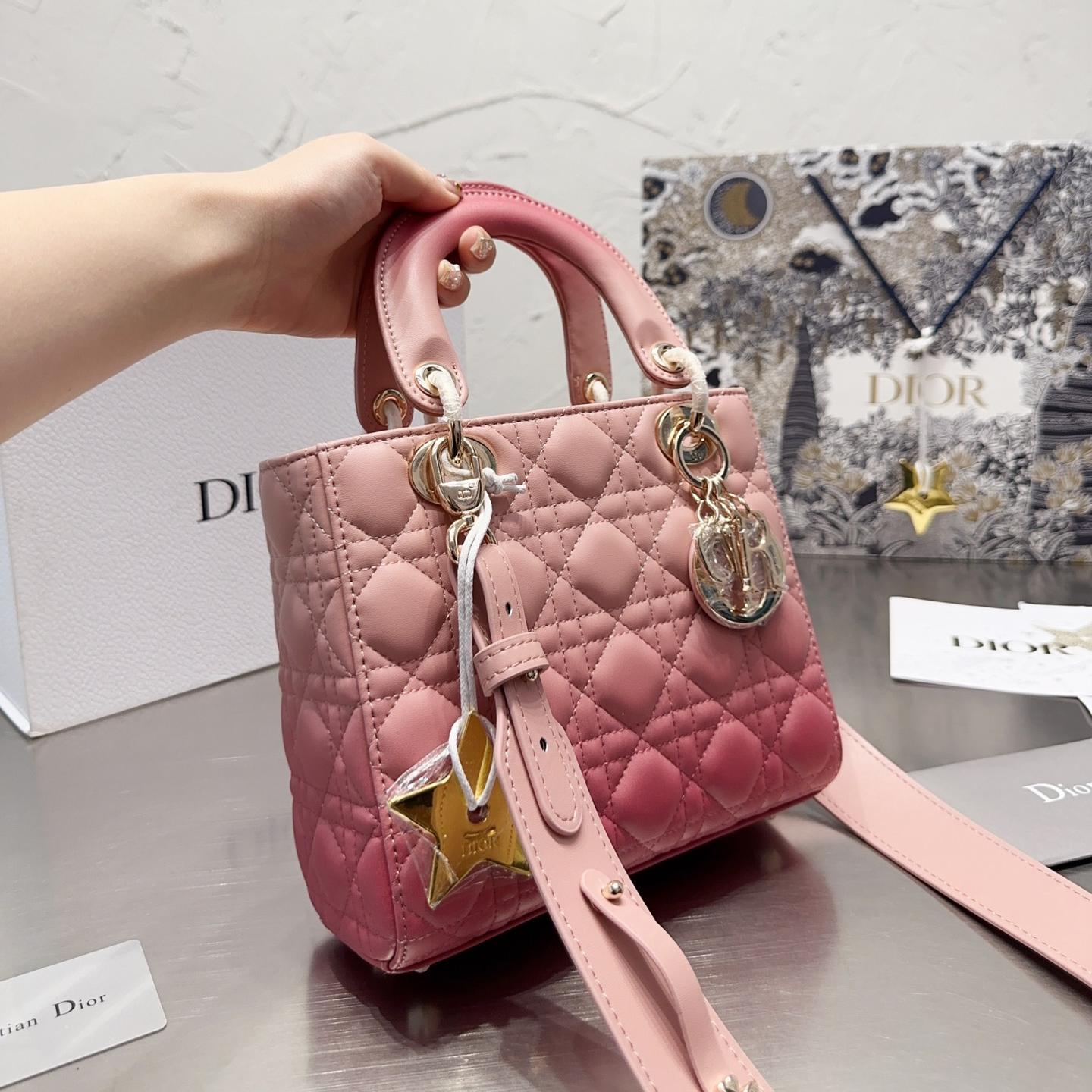 New Collection Bags For Woman