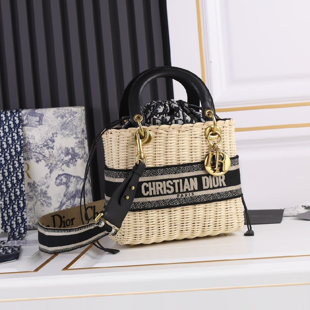 New Collection Bags For Woman