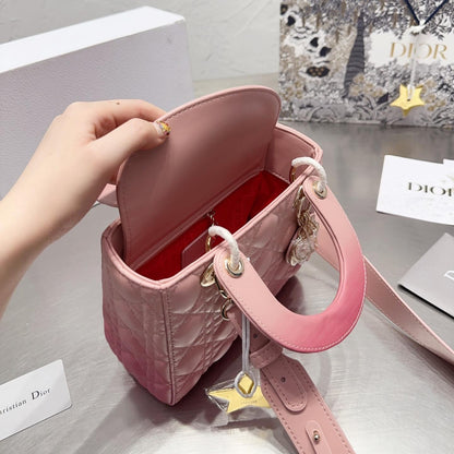 New Collection Bags For Woman