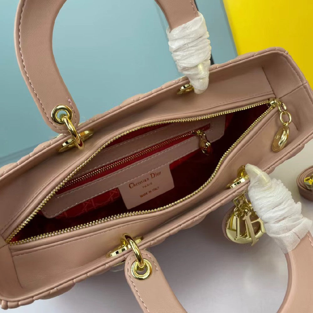 New Collection Bags For Woman