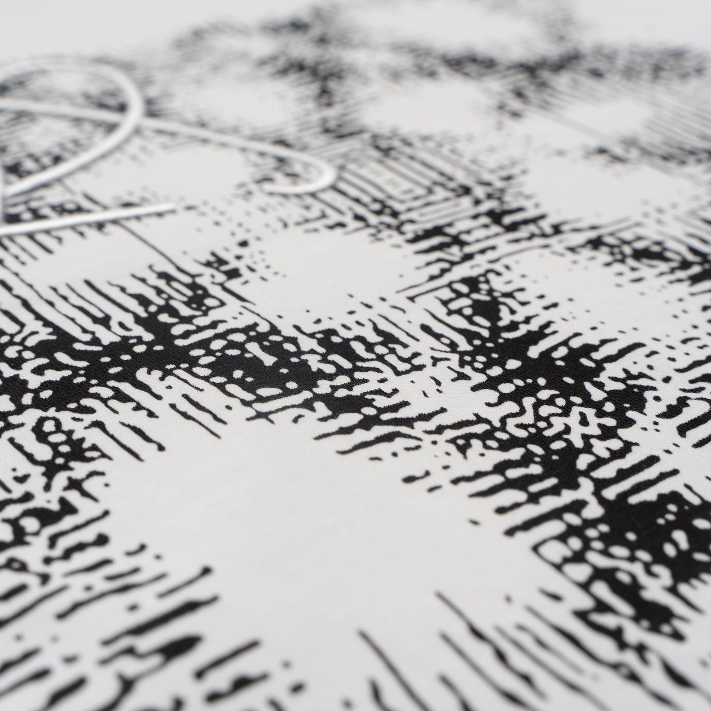 Printed T-Shirt: High-End Fashion Statement-1049