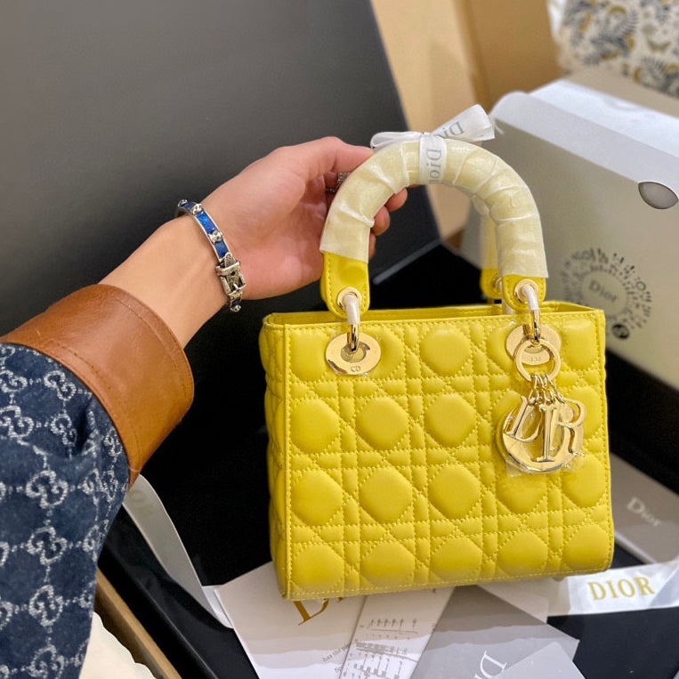 New Collection Bags For Woman