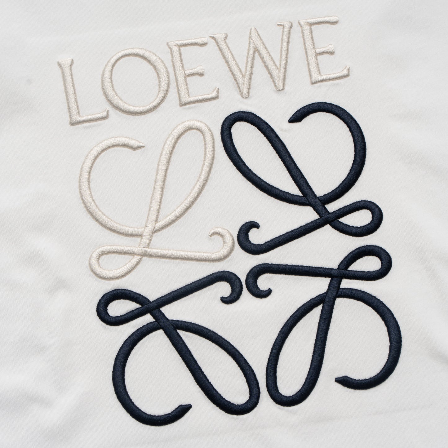 Printed T-Shirt: High-End Fashion Statement-1051