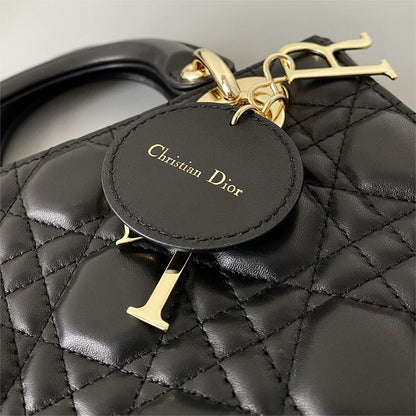 New Collection Bags For Woman