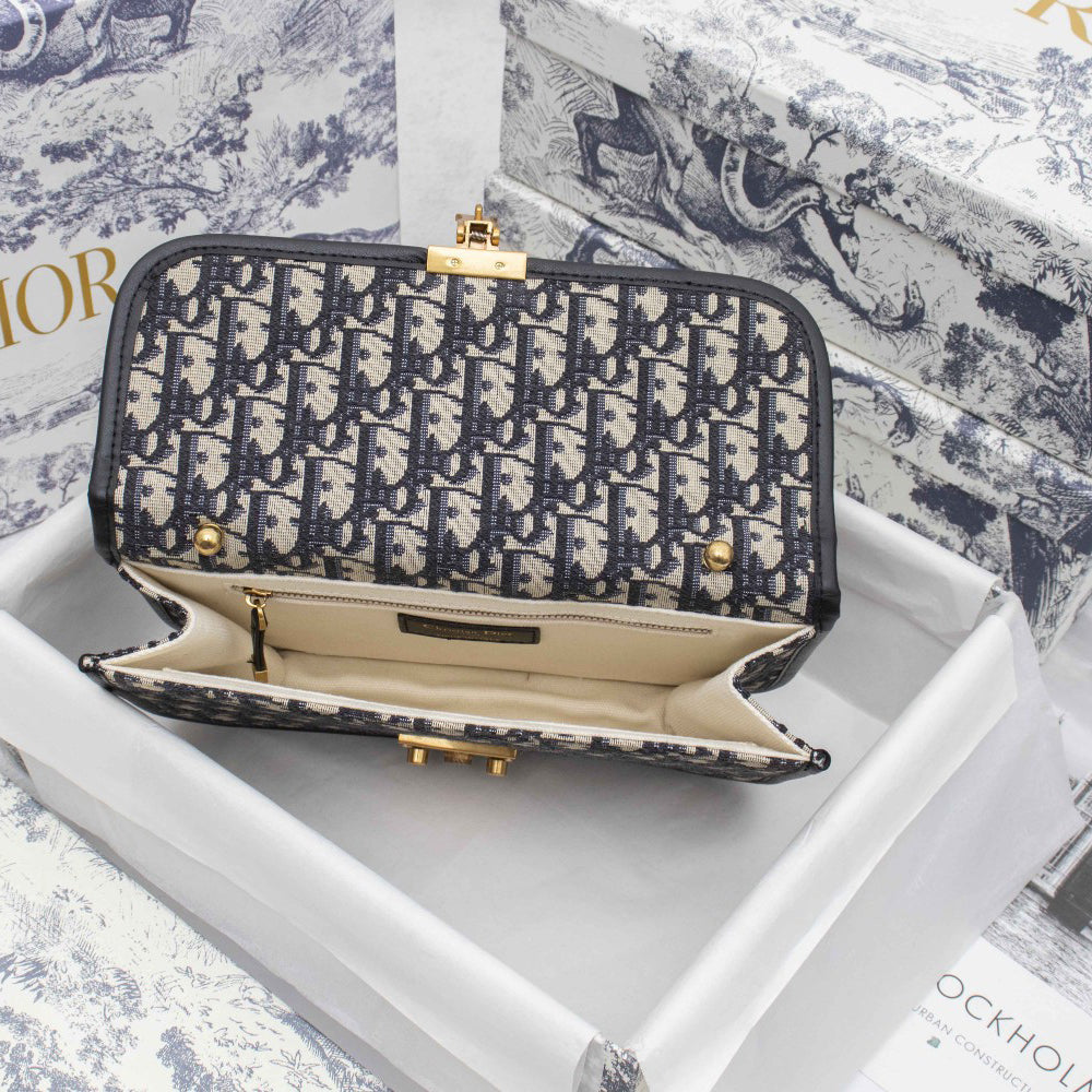 New Collection Bags For Woman