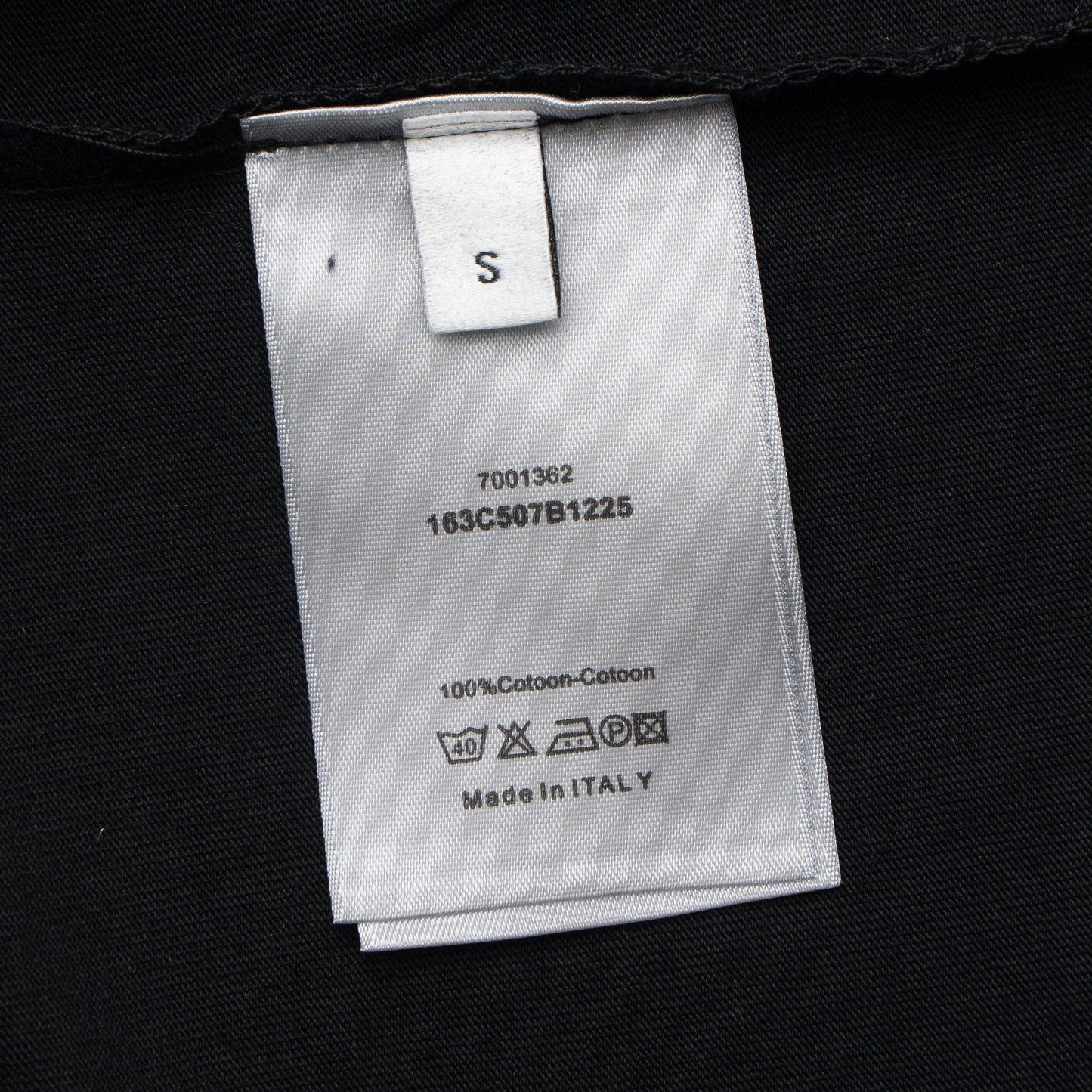 Printed T-Shirt: High-End Fashion Statement-1069