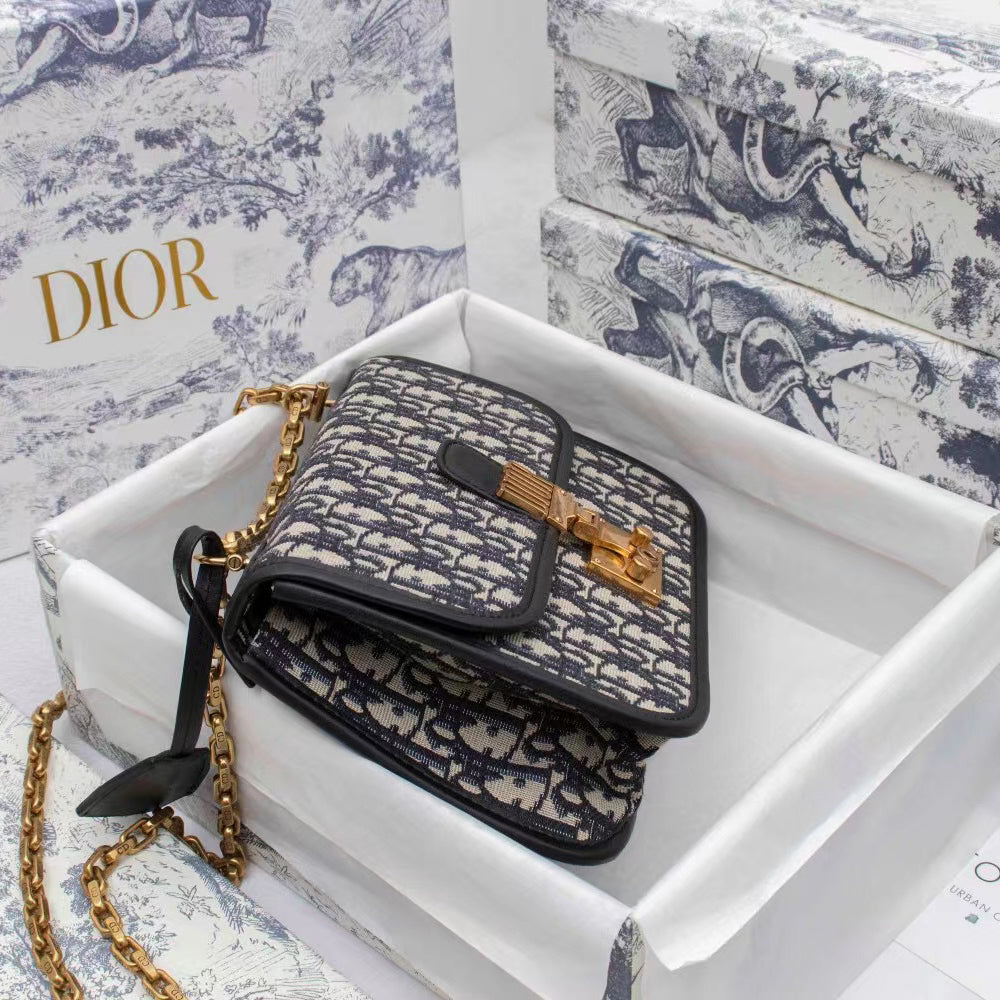 New Collection Bags For Woman