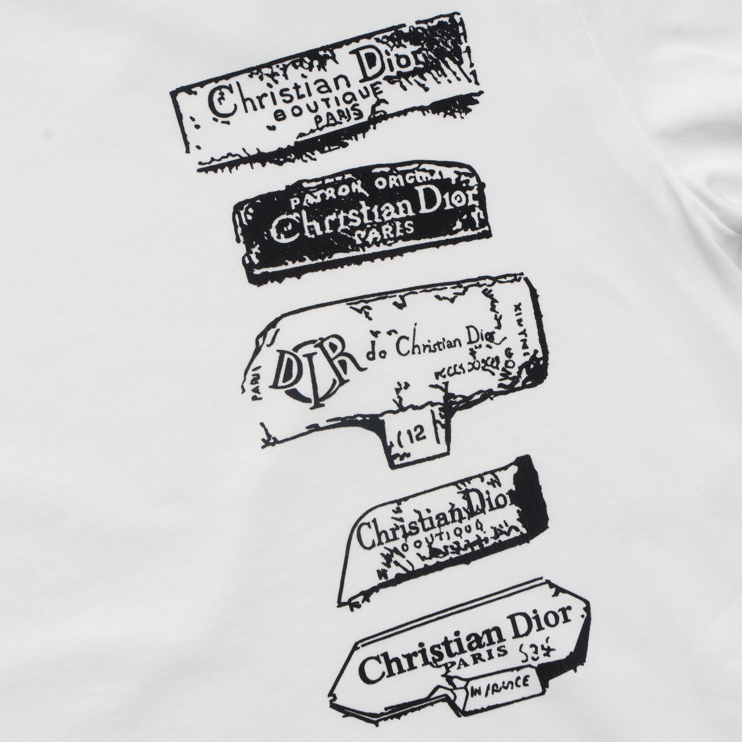 Printed T-Shirt: High-End Fashion Statement-1072