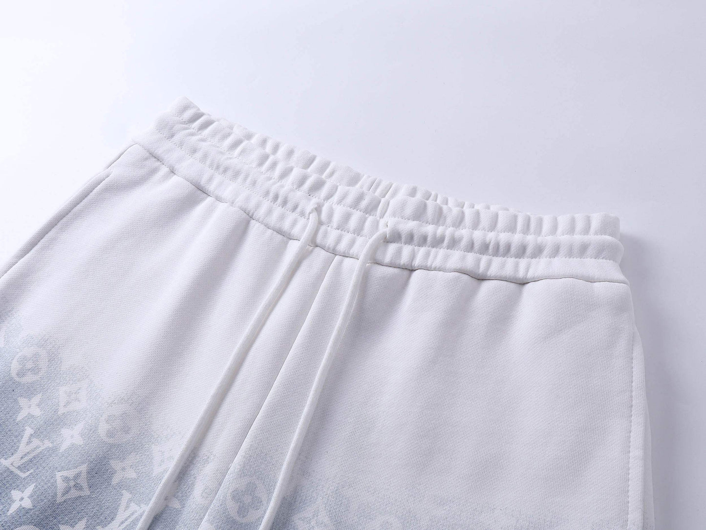 0205 High quality classic full print gradient shorts