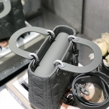 New Collection Bags For Woman