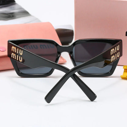 square frame universal sunglasses 4018