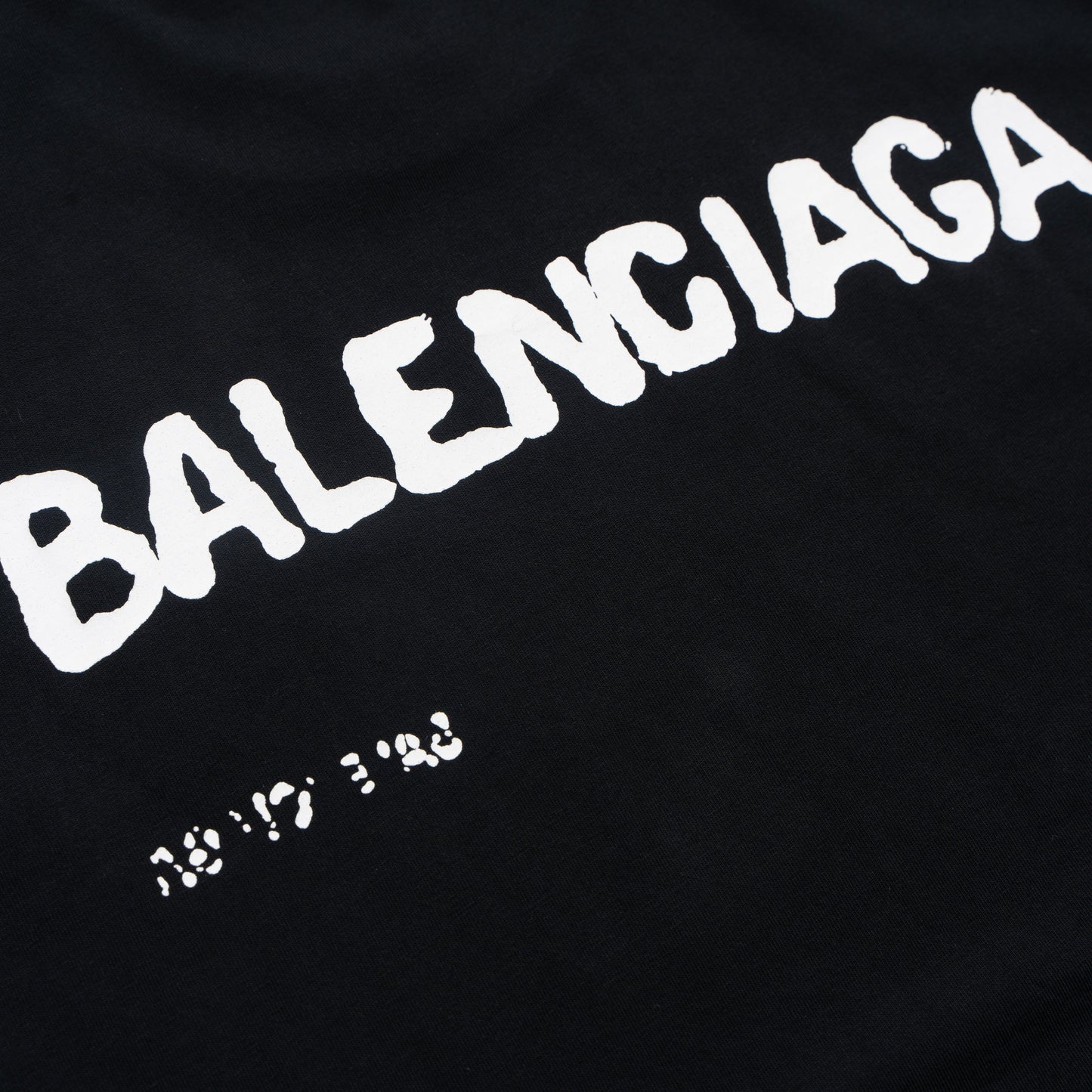 Printed T-Shirt: High-End Fashion Statement-1090