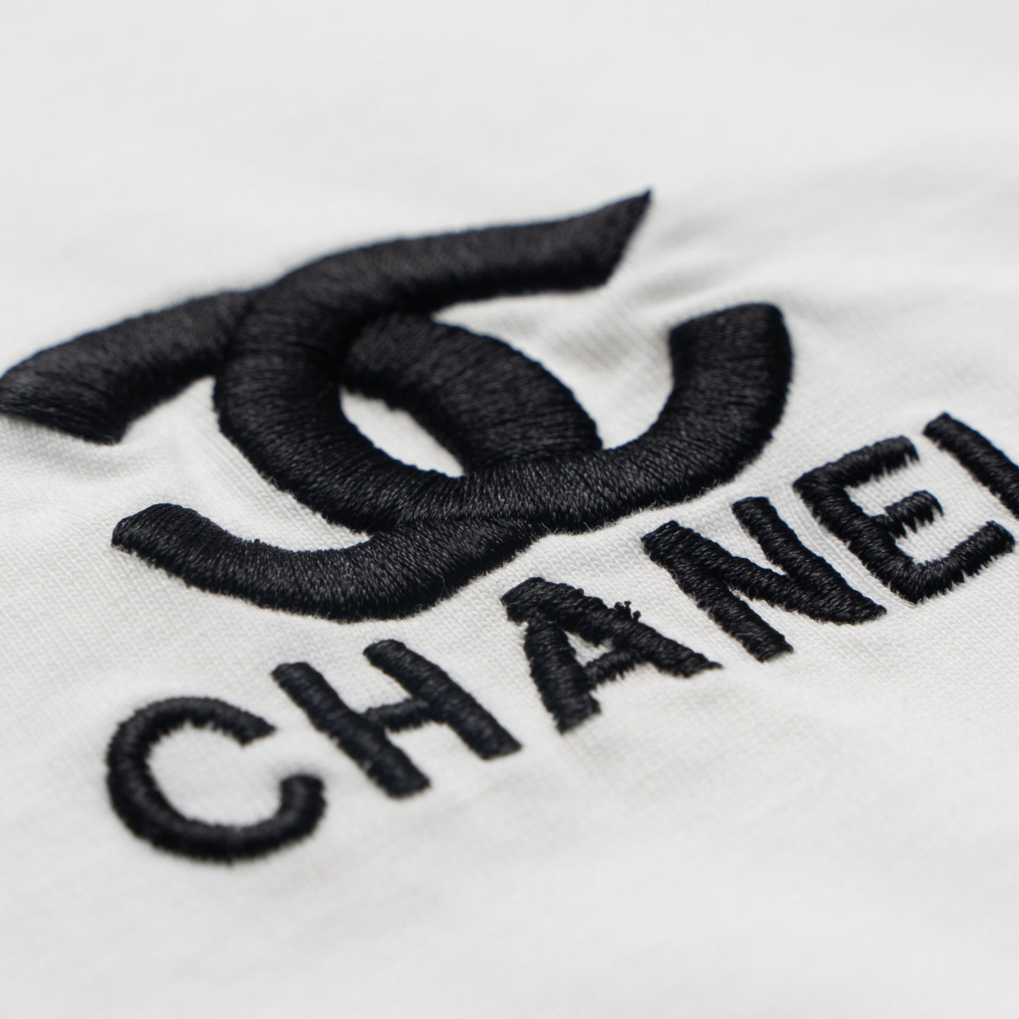 Printed T-Shirt: High-End Fashion Statement-1098