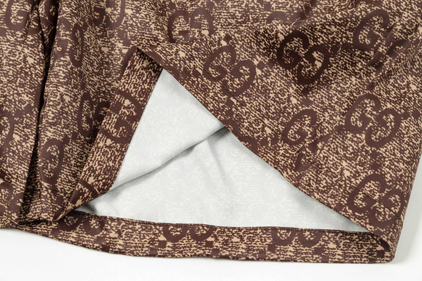 250313 New fashion gradient full print shorts