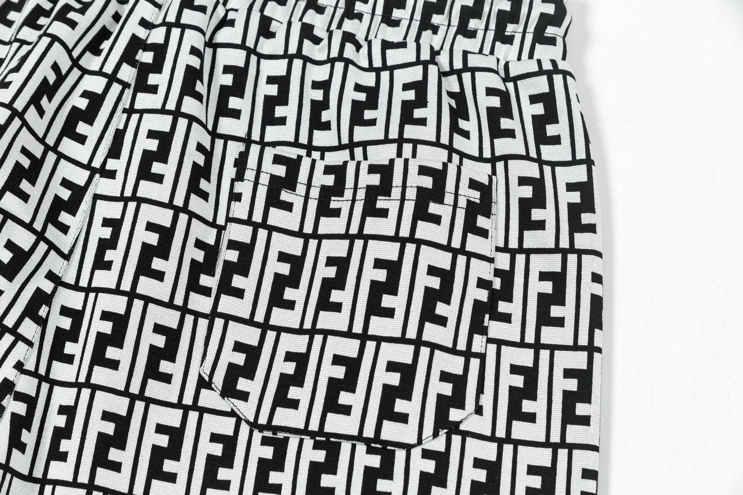 250313 New high quality jacquard print shorts