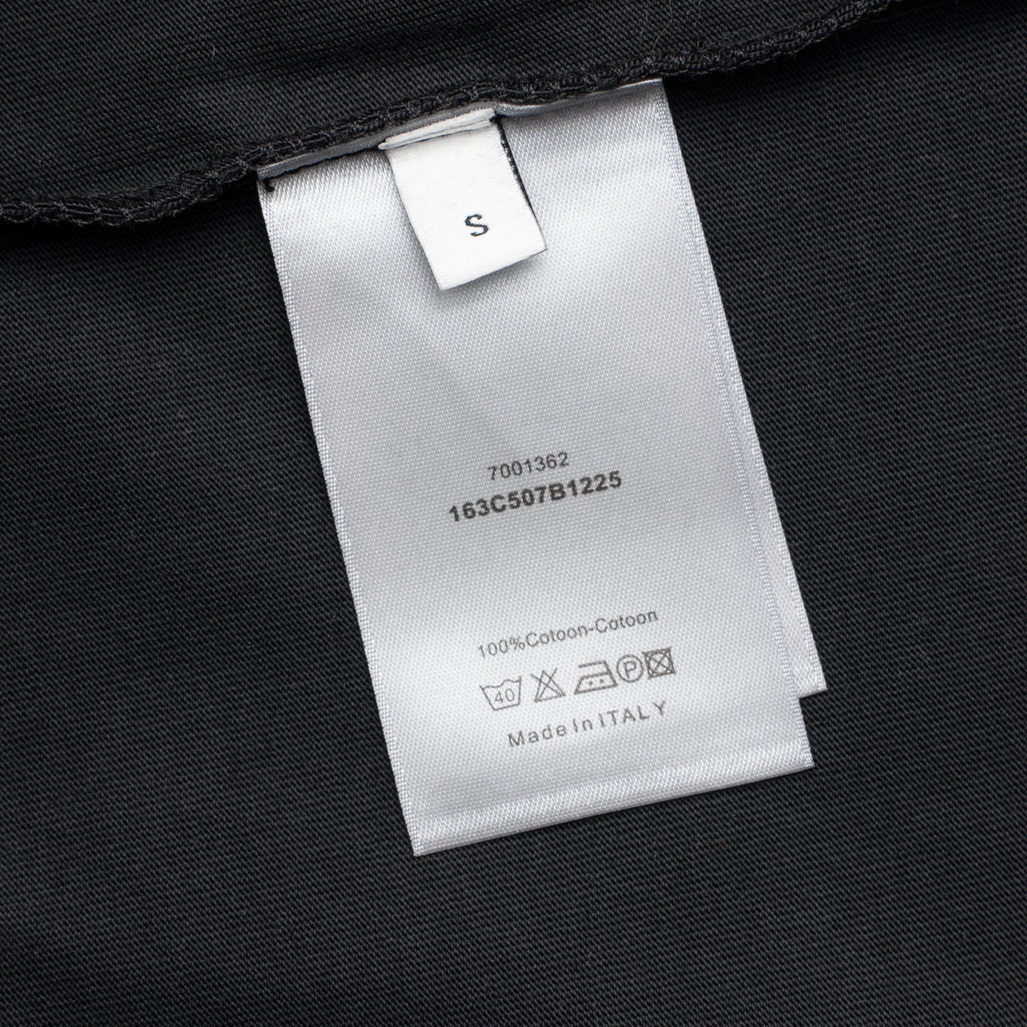 Printed T-Shirt: High-End Fashion Statement-1118