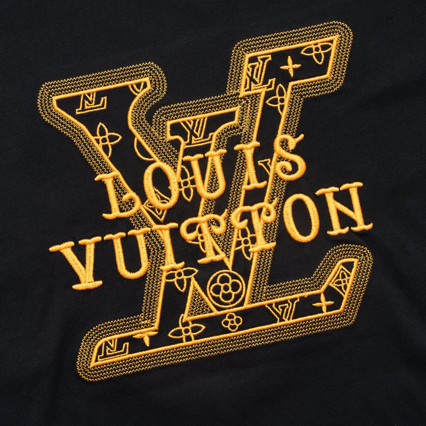 Printed T-Shirt: High-End Fashion Statement-1194