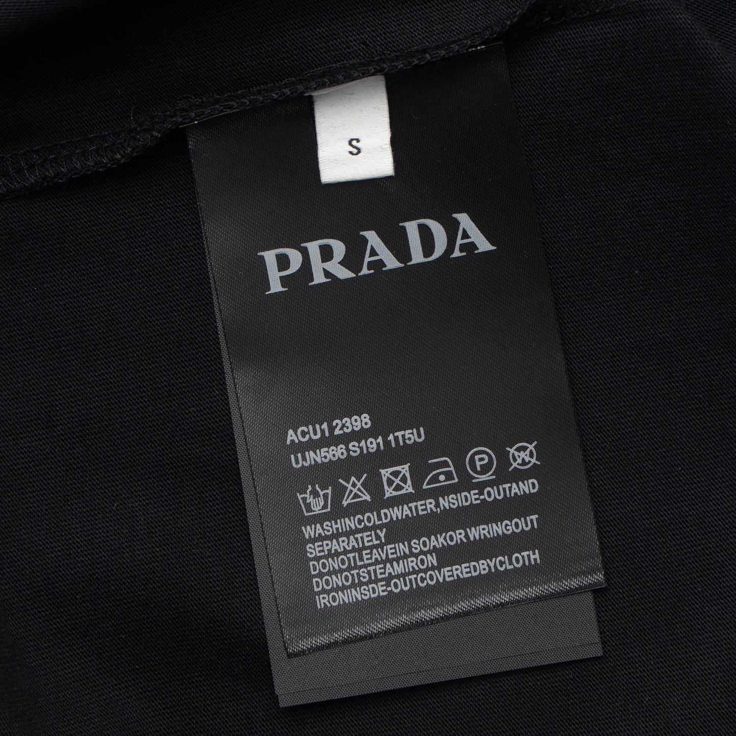 Printed T-Shirt: High-End Fashion Statement-1200