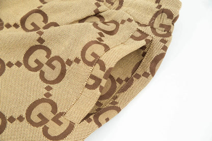 Classic waist stretch shorts