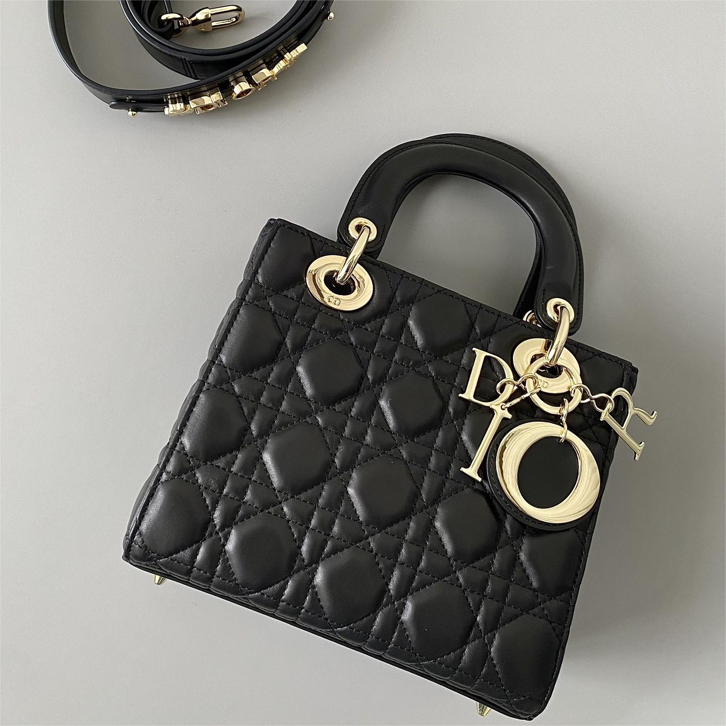 New Collection Bags For Woman