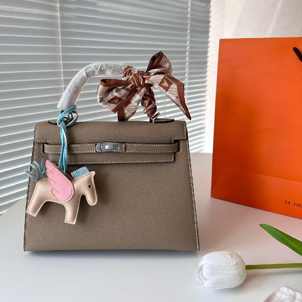 New Collection Bags For Woman