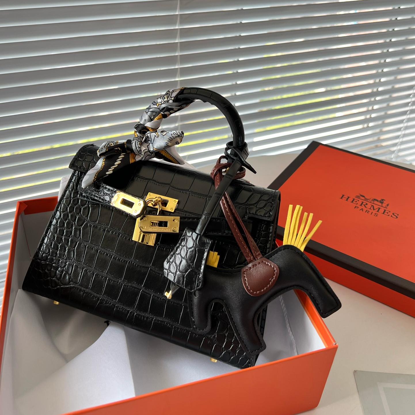 New Collection Bags For Woman