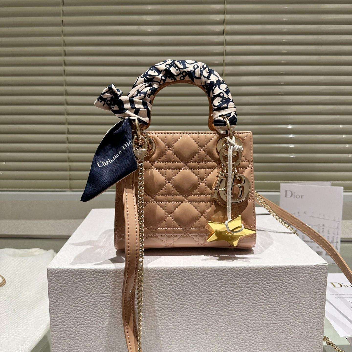 New Collection Bags For Woman