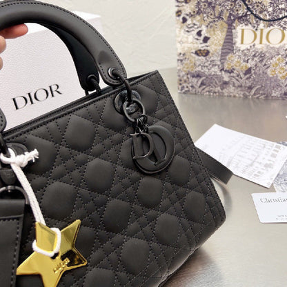 New Collection Bags For Woman