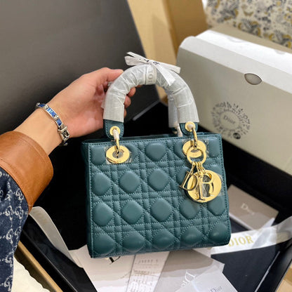 New Collection Bags For Woman